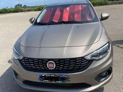 Bronzo Usata 2017 Fiat Tipo Easy Tre volumi | 9500 € (Buon prezzo)