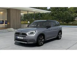 Argento Nuova 2025 Mini Cooper Countryman Favoured SUV | 46.555 €