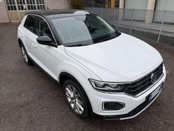 Bianco Usata 2020 VW T-Roc Advance SUV | 20.900 € (Buon prezzo)
