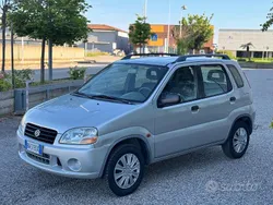 Argento Usata 2001 Suzuki Ignis GL Due volumi | 1490 € (Cara)