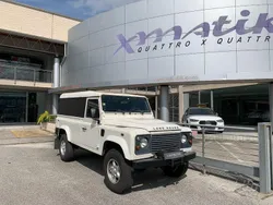 Bianco pastello Usata 2010 Land Rover Defender SUV | 23.500 € (Ottimo prezzo)