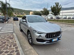 Grigio Usata 2018 Maserati Levante SUV | 25.499 € (Super prezzo)
