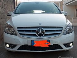 Bianco Usata 2014 Mercedes B160 Monovolume | 8600 € (Buon prezzo)
