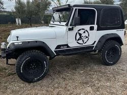 Usata 1995 Jeep Wrangler Laredo SUV | 11.700 €
