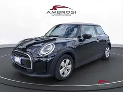 Nero Usata 2023 Mini Cooper Essential Due volumi | 21.300 € (Ottimo prezzo)