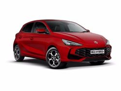 Rosso Usata 2024 MG MG3 Luxury Due volumi | 19.900 € (Buon prezzo)