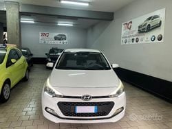 Bianco Usata 2015 Hyundai i20 Style Tre volumi | 5500 € (Ottimo prezzo)