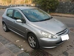 Grigio Usata 2005 Peugeot 307 Tre volumi | 1800 € (Buon prezzo)