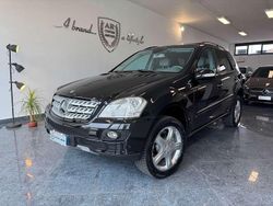 Nero Usata 2006 Mercedes ML320 SUV | 7900 € (Buon prezzo)