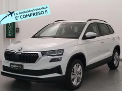 Bianco Nuova 2025 Skoda Karoq Executive SUV | 33.000 € (Ottimo prezzo)