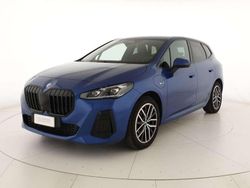 Bleu metallizzato chiaro Usata 2022 BMW 225 Active Tourer M Sport Monovolume | 28.200 € (Buon prezzo)