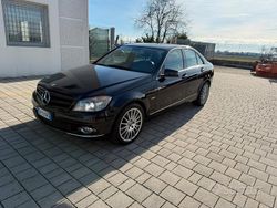 Nero Usata 2009 Mercedes C250 Edition Tre volumi | 4800 € (Ottimo prezzo)