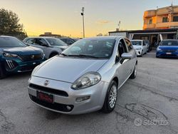Grigio Usata 2015 Fiat Punto Easy Due volumi | 5990 € (Cara)