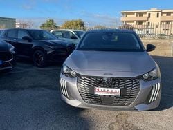 Grigio artense Usata 2025 Peugeot 208 Allure Due volumi | 16.900 € (Buon prezzo)