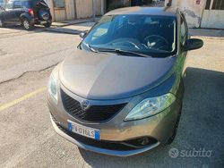 Grigio Usata 2019 Lancia Ypsilon Due volumi | 8800 € (Ottimo prezzo)