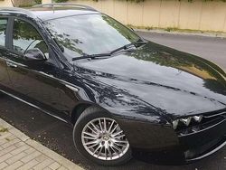 Nero Usata 2011 Alfa Romeo 159 Distinctive Station wagon | 5100 € (Ottimo prezzo)