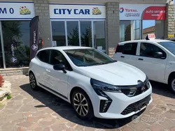 Usata 2024 Mitsubishi Colt Invite Tre volumi | 15.990 € (Buon prezzo)