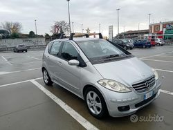 Grigio Usata 2004 Mercedes A200 Avantgarde Monovolume | 1200 €