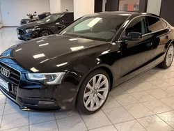 Nero Usata 2015 Audi A5 Advanced Coupé | 16.990 € (Buon prezzo)