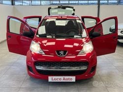 Rosso Usata 2010 Peugeot 107 Due volumi | 2490 € (Ottimo prezzo)