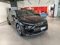 Pearl black Usata 2023 Citroën C5 X Shine Station wagon | 31.500 €