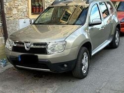 Usata 2011 Dacia Duster Lauréate Station wagon | 5800 € (Buon prezzo)
