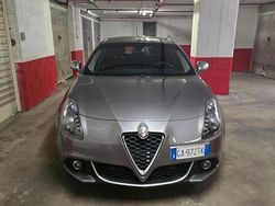 Usata 2020 Alfa Romeo Giulietta Due volumi | 13.000 € (Buon prezzo)