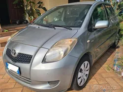 Usata 2006 Toyota Yaris Due volumi | 3000 € (Buon prezzo)