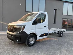 Bianco Nuova 2025 Renault Master R.S. Furgone | 25.050 €