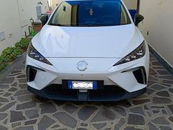 Bianco Usata 2025 MG MG4 EV Luxury Due volumi | 24.000 € (Buon prezzo)