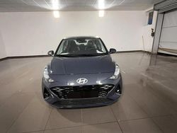 Grigio Nuova 2025 Hyundai i10 Due volumi | 16.990 €