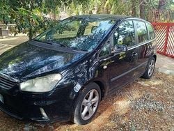 Usata 2008 Ford C-MAX Titanium Monovolume | 2300 € (Buon prezzo)