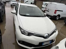 Bianco Usata 2016 Toyota Auris Hybrid Lounge Station wagon | 8900 € (Buon prezzo)