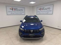 Blu Usata 2022 Dacia Sandero Comfort Due volumi | 13.500 € (Cara)