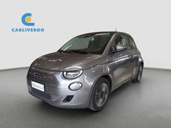 Grigio Usata 2021 Fiat 500e Icon Tre volumi | 12.450 € (Ottimo prezzo)
