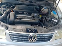 Grigio Usata 2001 VW Polo Tre volumi | 1200 € (Super prezzo)
