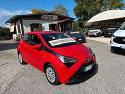 Rosso Usata 2021 Toyota Aygo Connect Style Due volumi | 12.999 € (Buon prezzo)