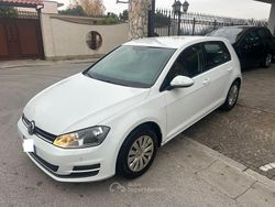 Bianco Usata 2015 VW Golf VII Trendline Tre volumi | 7800 € (Ottimo prezzo)