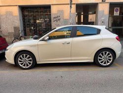 Usata 2012 Alfa Romeo Giulietta Progression Tre volumi | 7500 € (Buon prezzo)