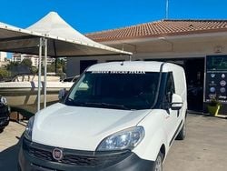 Bianco Usata 2017 Fiat Doblò Lounge Monovolume | 8900 € (Cara)