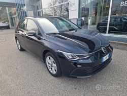 Nero Usata 2020 VW Golf VII Life Tre volumi | 18.200 € (Cara)