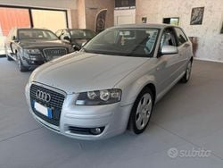 Grigio Usata 2007 Audi A3 Performance Tre volumi | 1700 € (Buon prezzo)