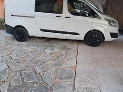 Bianco Usata 2017 Ford Transit Custom Tre volumi | 17.500 €