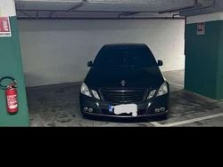 Usata 2009 Mercedes E300 Elegance Tre volumi | 10.500 €