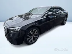 Grigio Nuova 2025 Mercedes E220 Advanced Tre volumi | 64.450 € (Super prezzo)