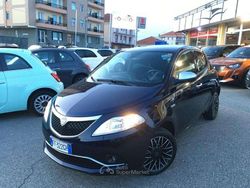 Blu Usata 2016 Lancia Ypsilon Due volumi | 8450 € (Buon prezzo)
