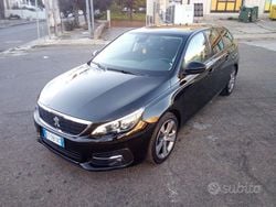 Usata 2018 Peugeot 308 SW Allure Station wagon | 10.990 € (Buon prezzo)