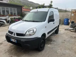 Usata 2004 Renault Kangoo Monovolume | 5500 € (Molto cara)