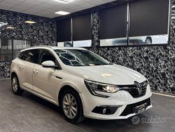 Bianco Usata 2018 Renault Mégane GrandTour Zen Station wagon | 7500 € (Buon prezzo)