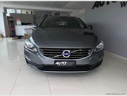 Grigio Usata 2018 Volvo V60 Business Edition Station wagon | 9300 € (Buon prezzo)